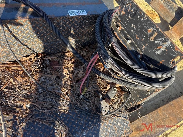 tommy-lift-gate-image-6