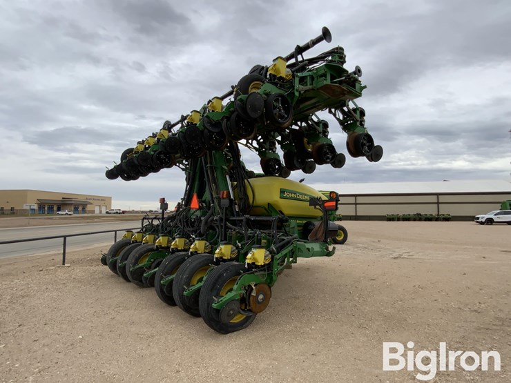 2010-john-deere-dr18-image-5