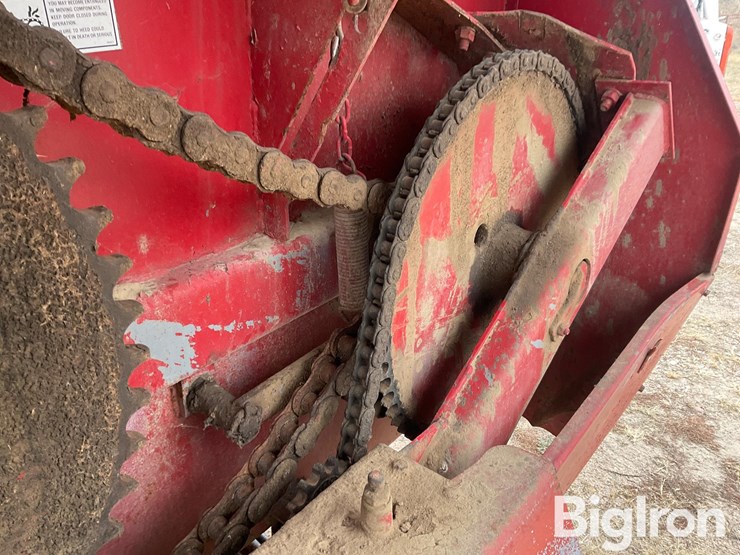 new-holland-3118-image-15