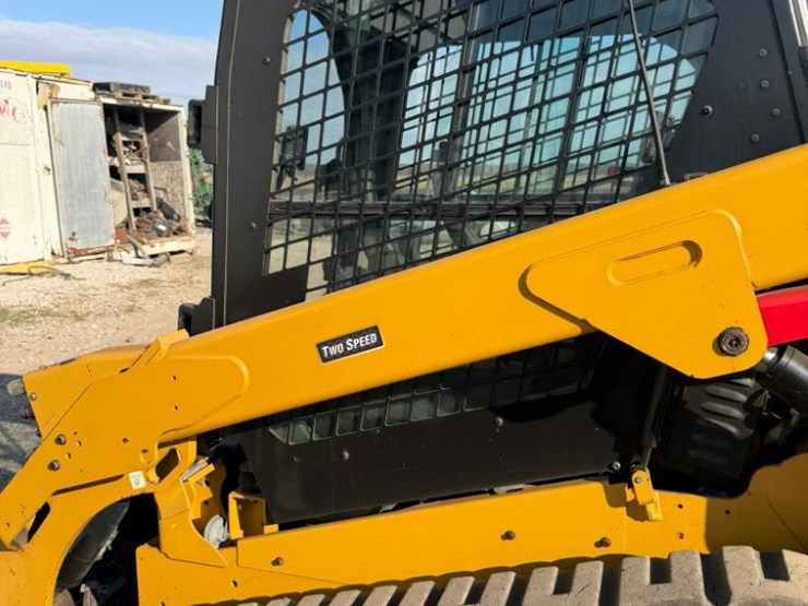 2022-caterpillar-299d3-xe-image-27