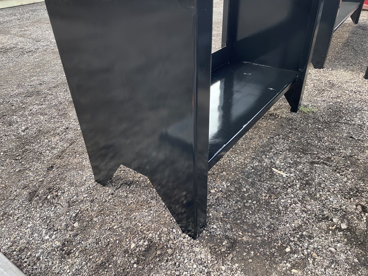 #1208-•-steel-work-bench-image-3