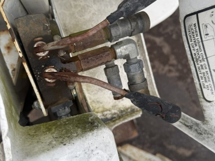 2006-caterpillar-c7-image-79