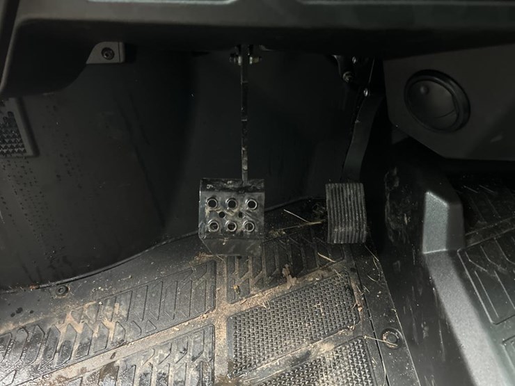 2025-polaris-ranger-xp-image-40