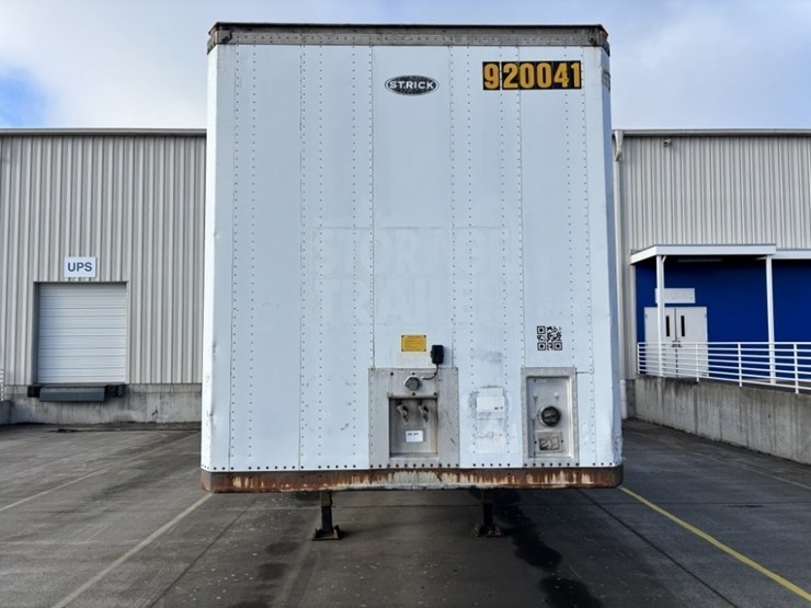 strick-trailer-image-5