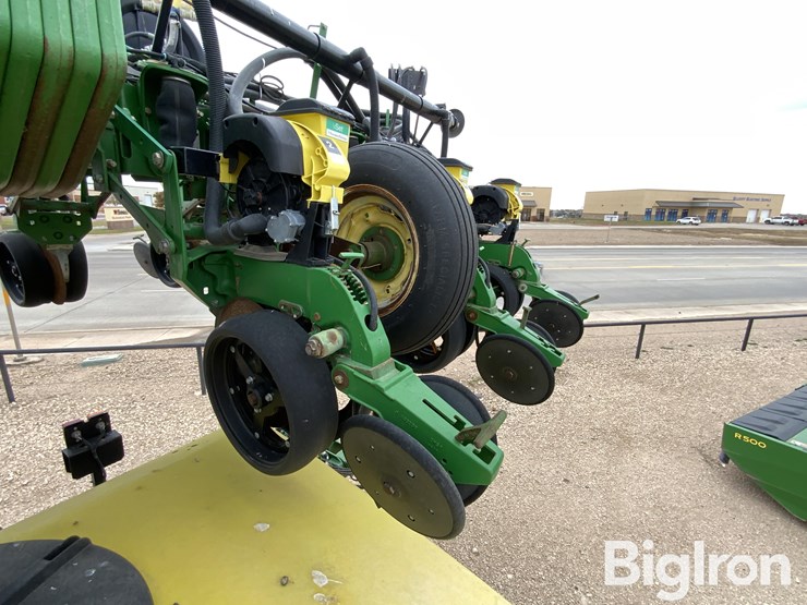 2010-john-deere-dr18-image-18