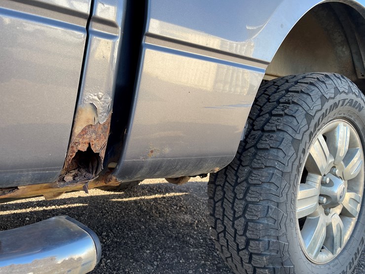 2012-ford-f150-xlt-image-15