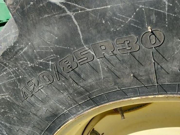 john-deere-8200-image-15