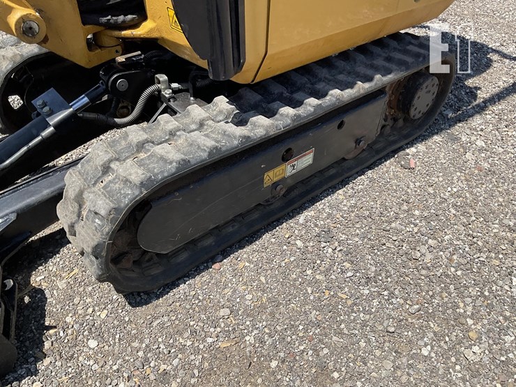 2022-caterpillar-300.9d-image-15