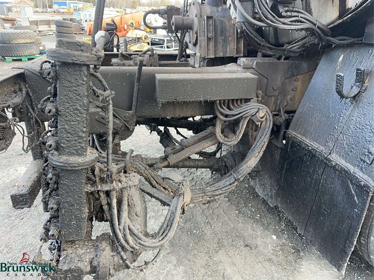 1999-international-2574-image-16