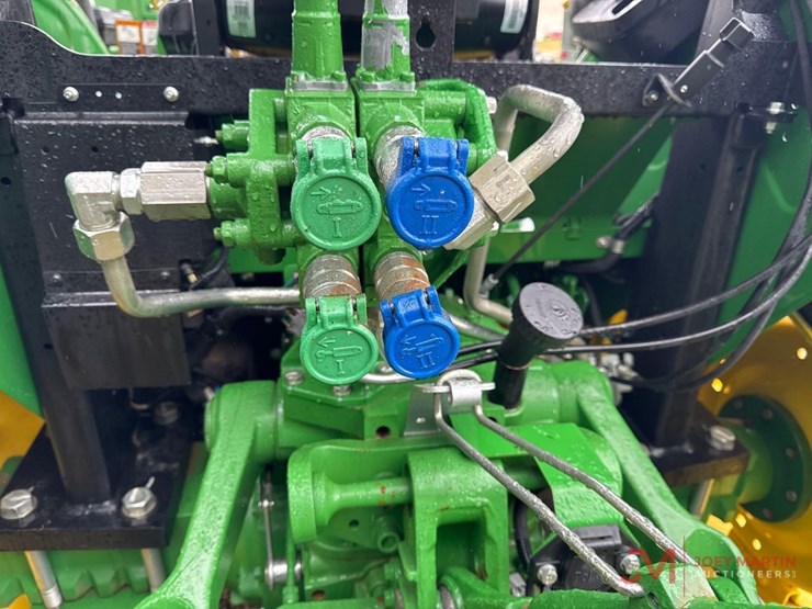 2022-john-deere-5090e-image-8