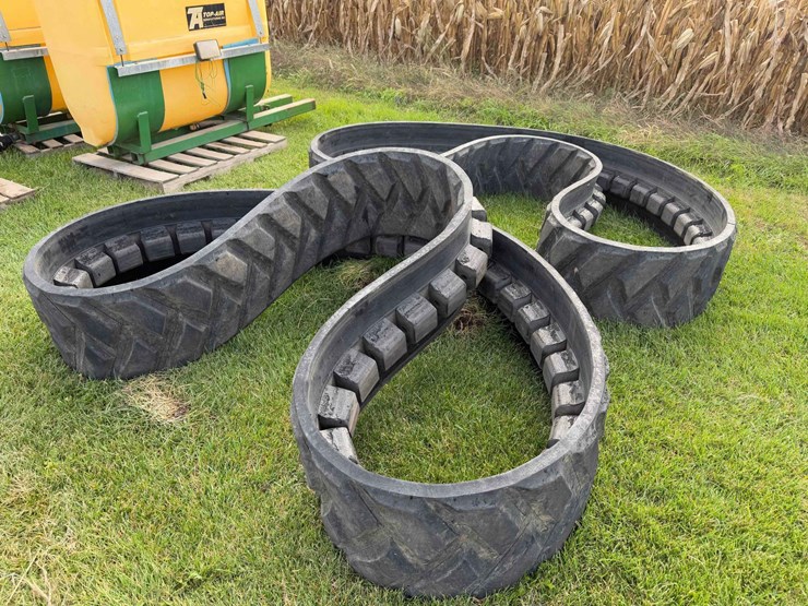 tractor-tracks-image-1