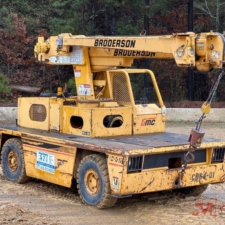 BRODERSON1033.2A CARRY DECK CRANE