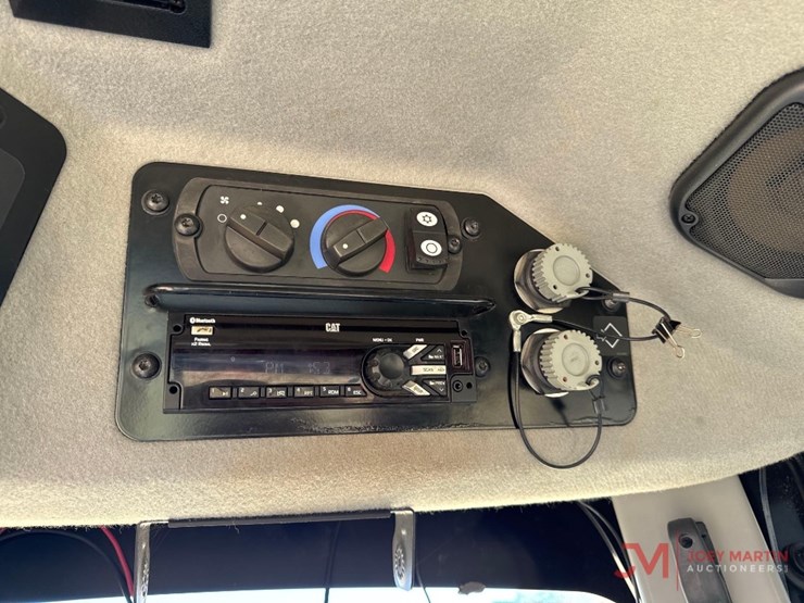 2018-caterpillar-140m3-image-22