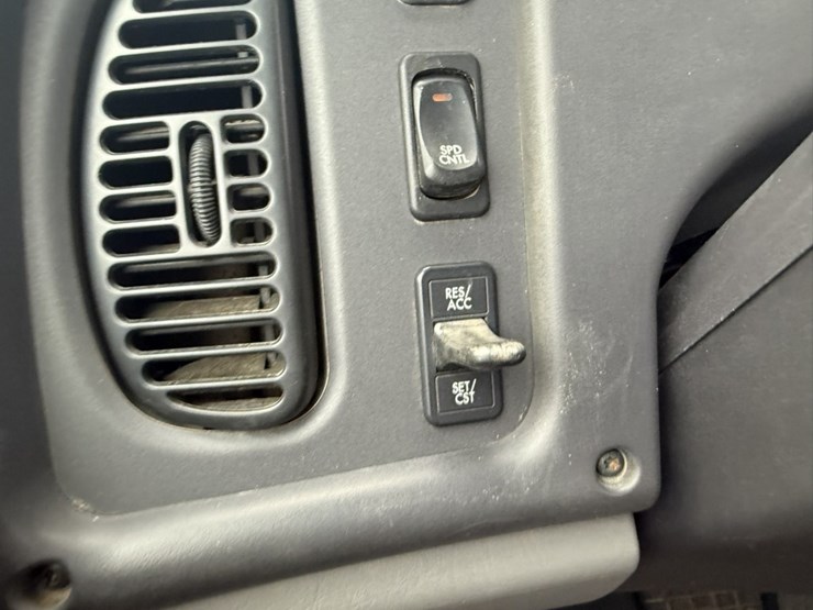 2006-caterpillar-c7-image-88