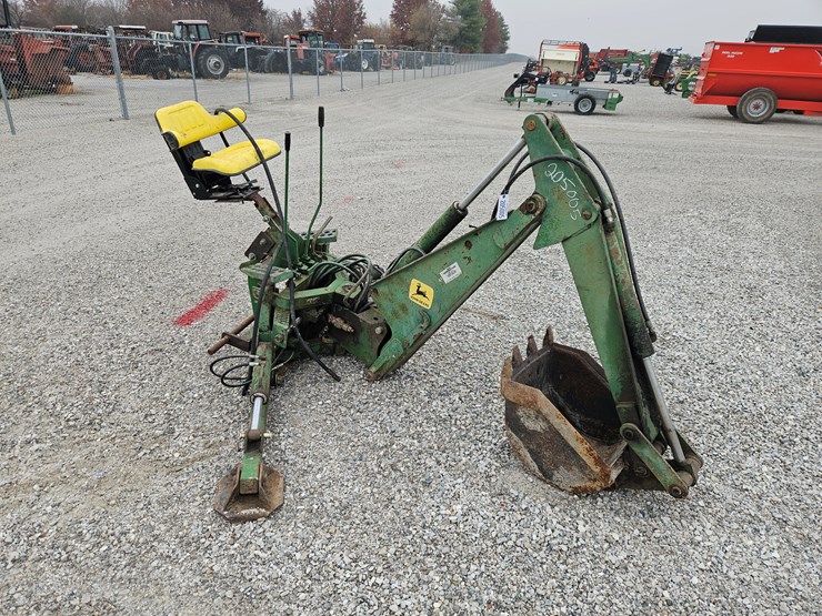 #205005-•-john-deere-backhoe-attachment-image-1