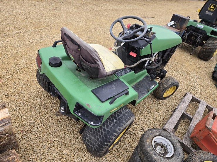 john-deere-425-image-3