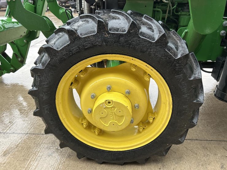 john-deere-5065e-image-93
