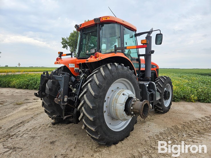 2007-agco-dt220a-image-5