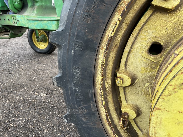 john-deere-4020-image-20