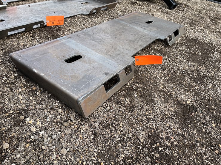 #1224-•-skidsteer-adapter-plates-image-2