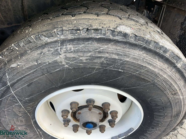 1999-international-2574-image-12