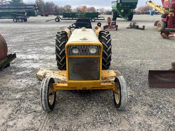 1969-international-cub-image-2