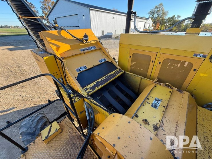 2012-oxbo-8435-image-49