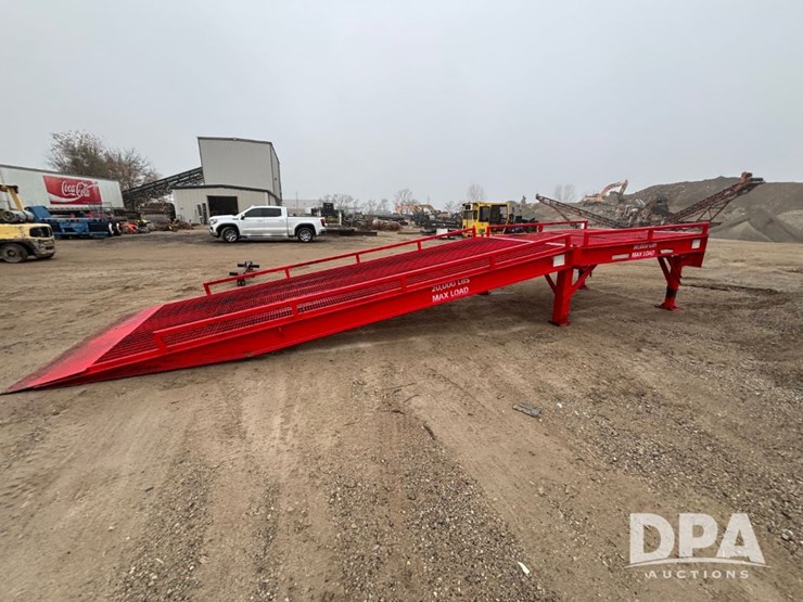 dura-ramp-portable-loading-dock-(gp12115)-image-9