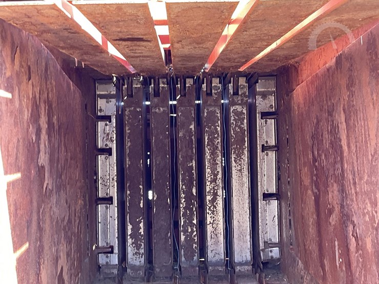 1980-hesston-4900-image-7