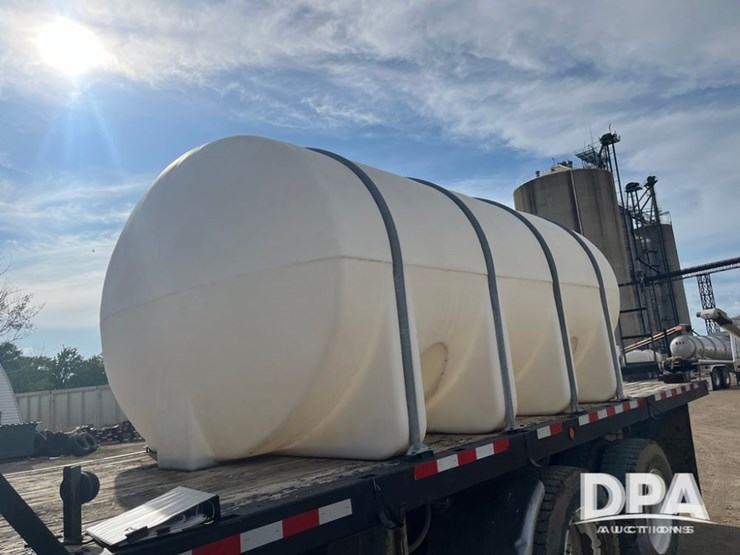 1993-white-gmc-liquid-truck-(dr8592-unit-129952)-image-40