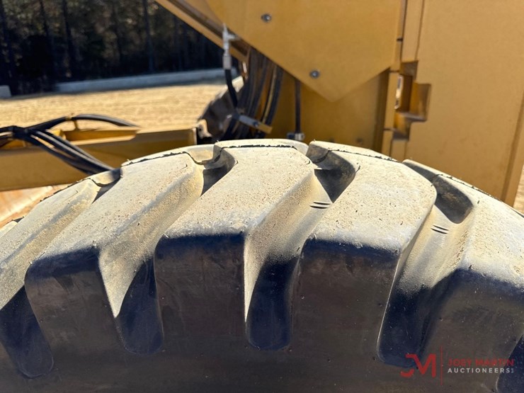 2018-caterpillar-140m3-image-16