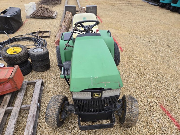 john-deere-425-image-8