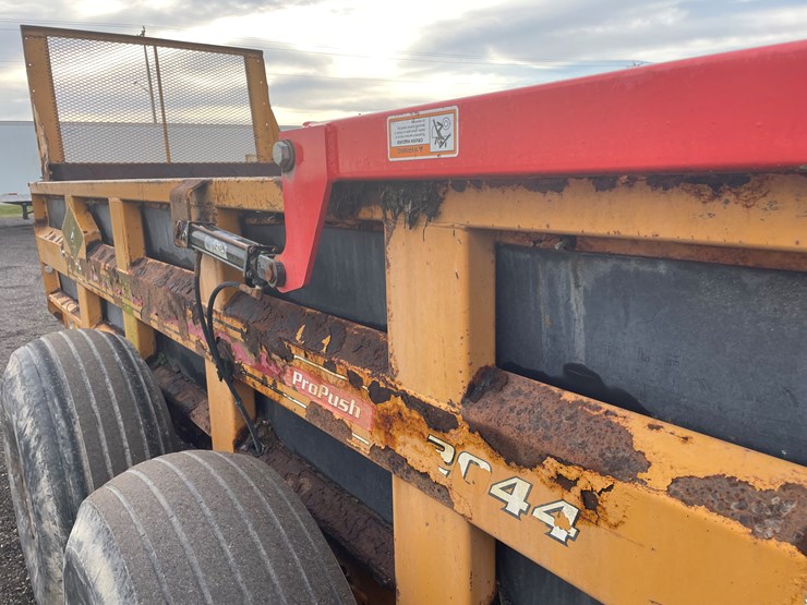 kuhn-knight-2044-image-27