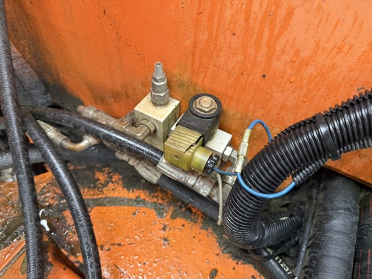 #1836-•-2002-tor-truck-corp-dr-4280-watson-drill-image-79