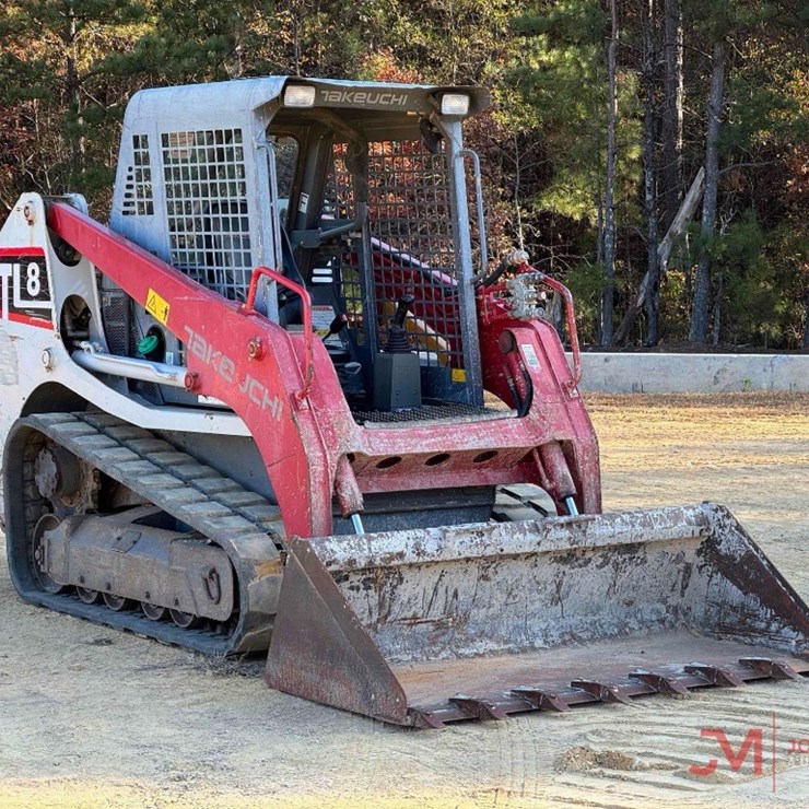 2019 TAKEUCHI TL8