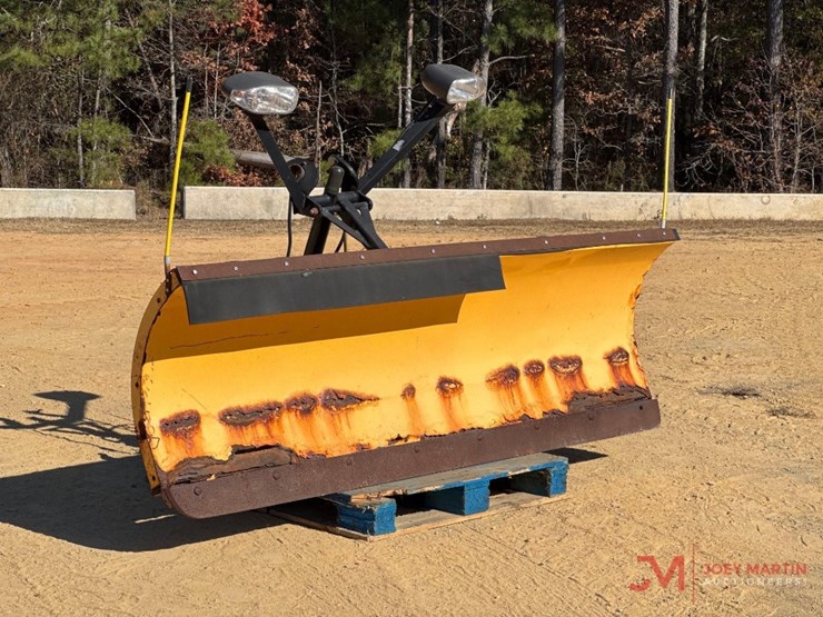 meyer-ag-8.0-snow-plow-image-1