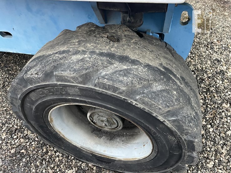 2008-genie-s85-image-13