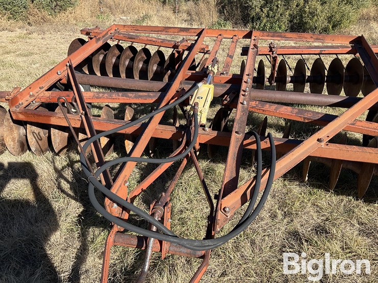 international-330-image-10