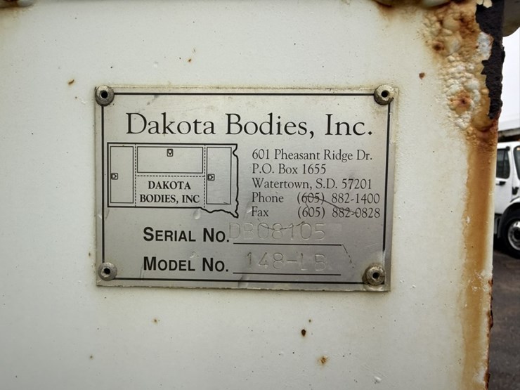 2006-international-7300-image-100