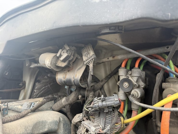 2006-international-7300-image-16