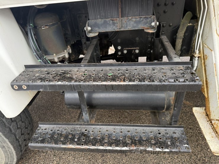 2002-caterpillar-3126-image-79