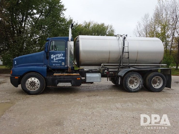 1990-kenworth-liquid-nurse-truck-(pz14113)-image-34