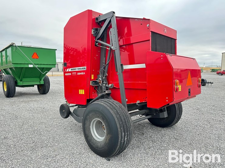 2015-massey-ferguson-2946a-image-7