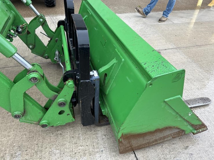 john-deere-5065e-image-12