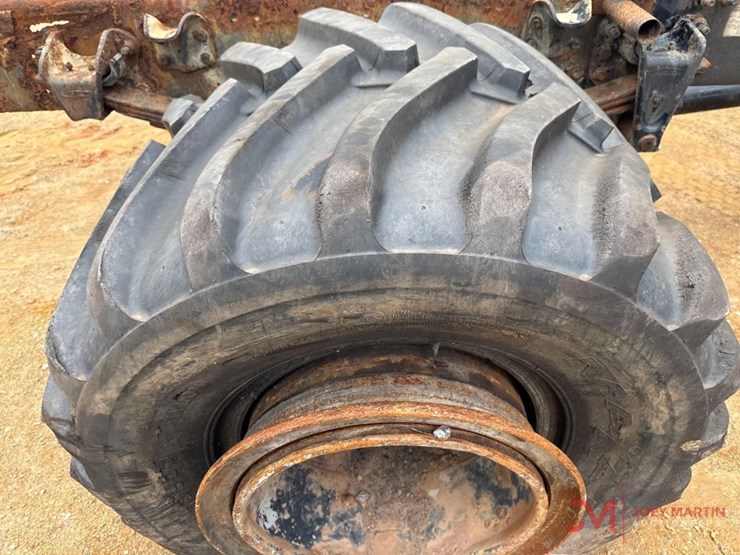 2003-freightliner-cab-&-chassis-truck-image-8