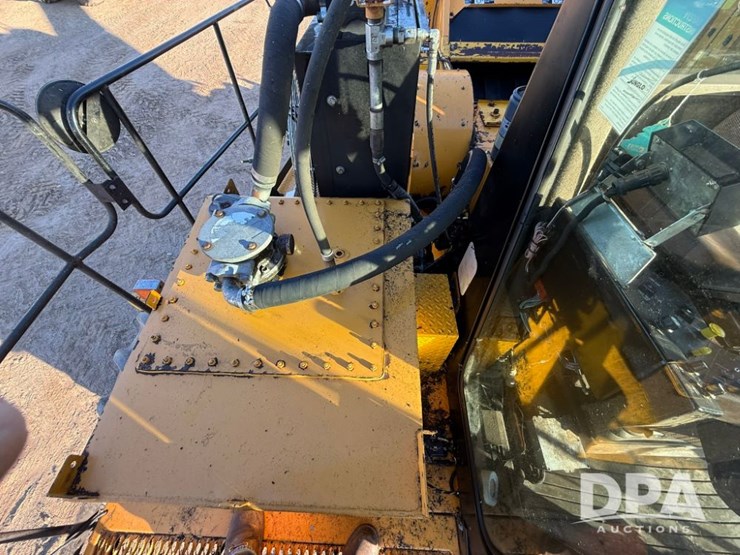 2012-oxbo-8435-image-53