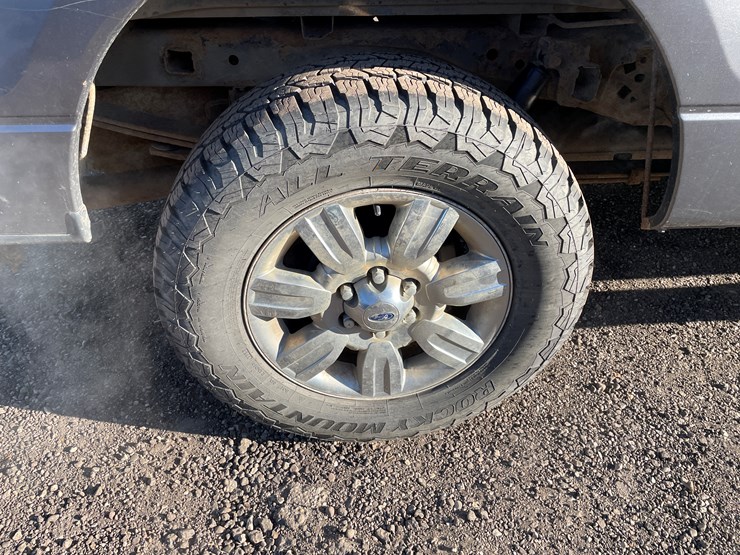 2012-ford-f150-xlt-image-5