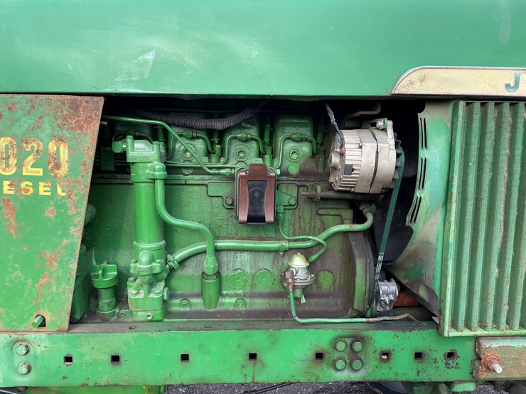 john-deere-4020-image-31
