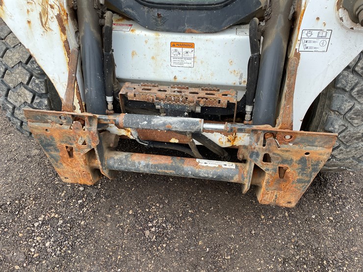 2014-bobcat-s530-image-21