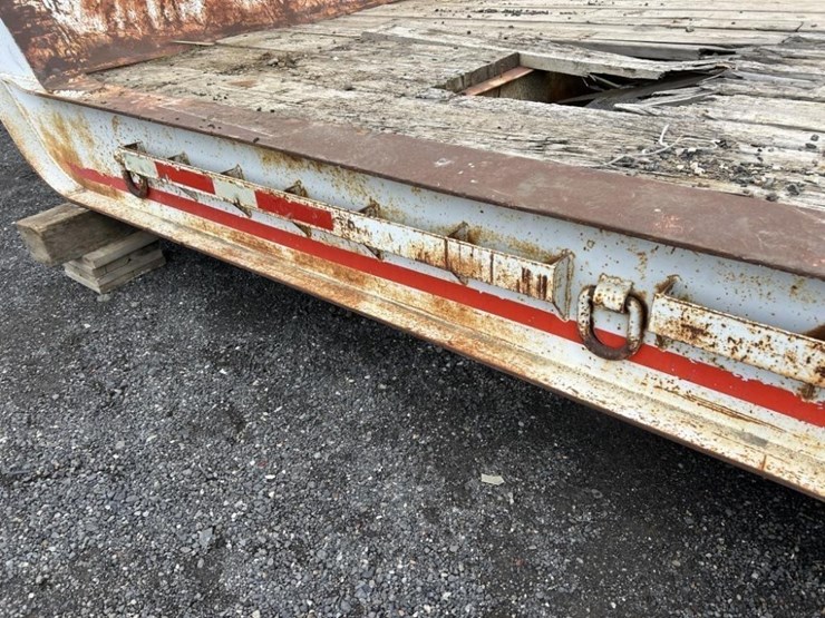 1973-fruehauf-trailer-image-22